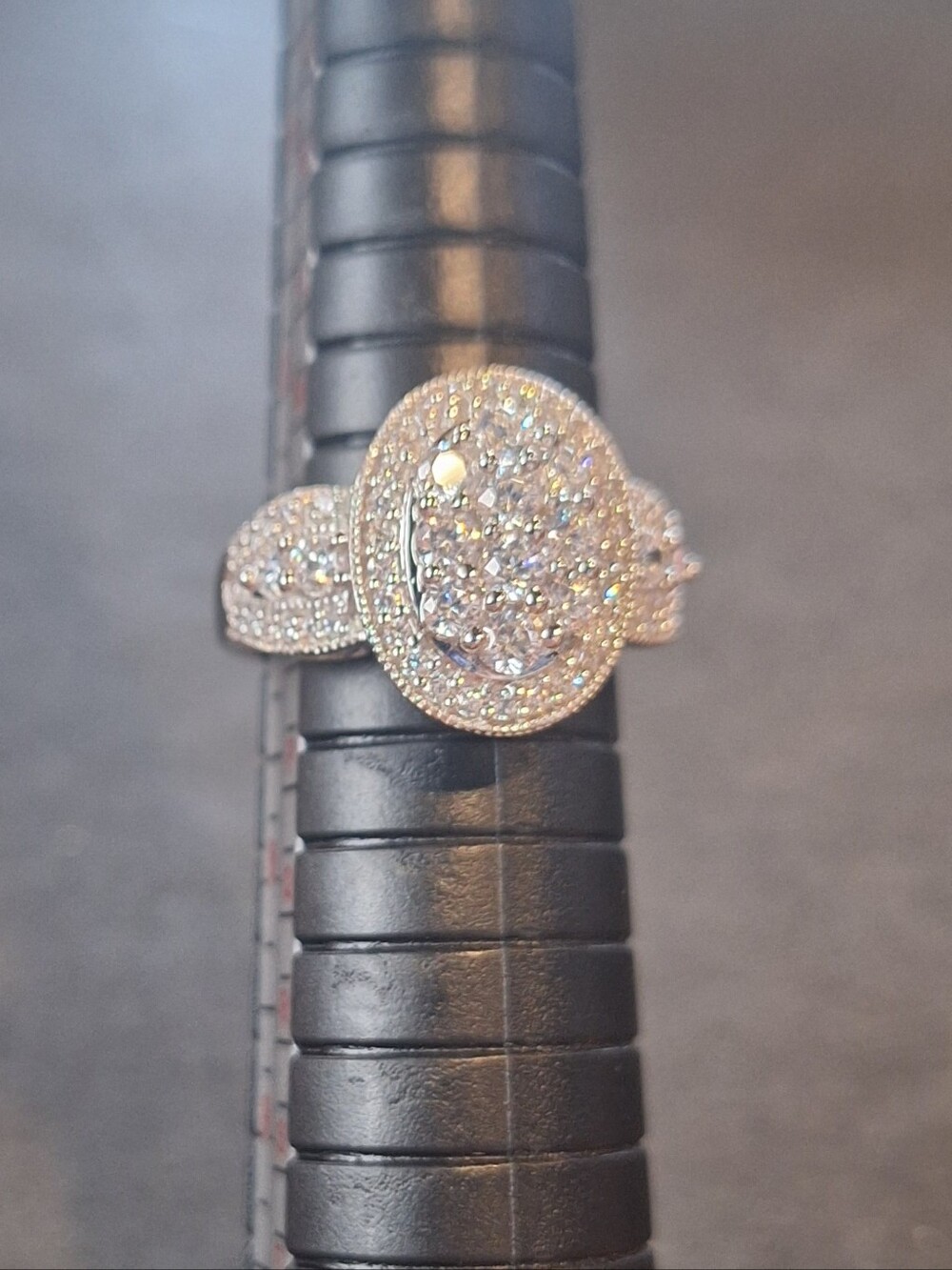 Imena Vintage Sparkling Silver 925 Pavé Oval Cocktail Ring - Women Jewelry